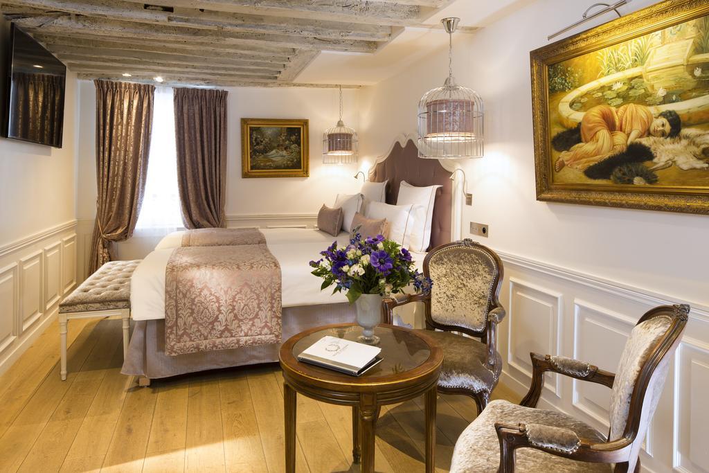 Academie Saint Germain Hotel