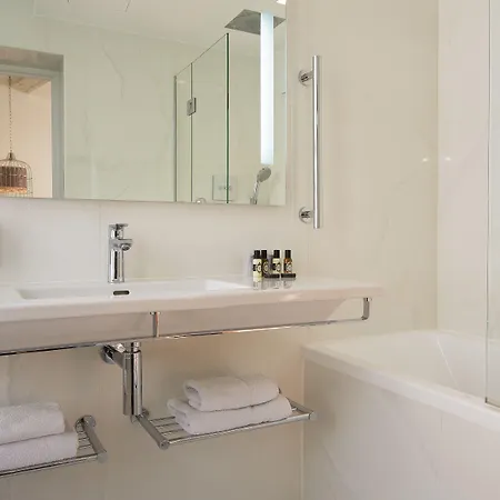 Academie Saint Germain 4*