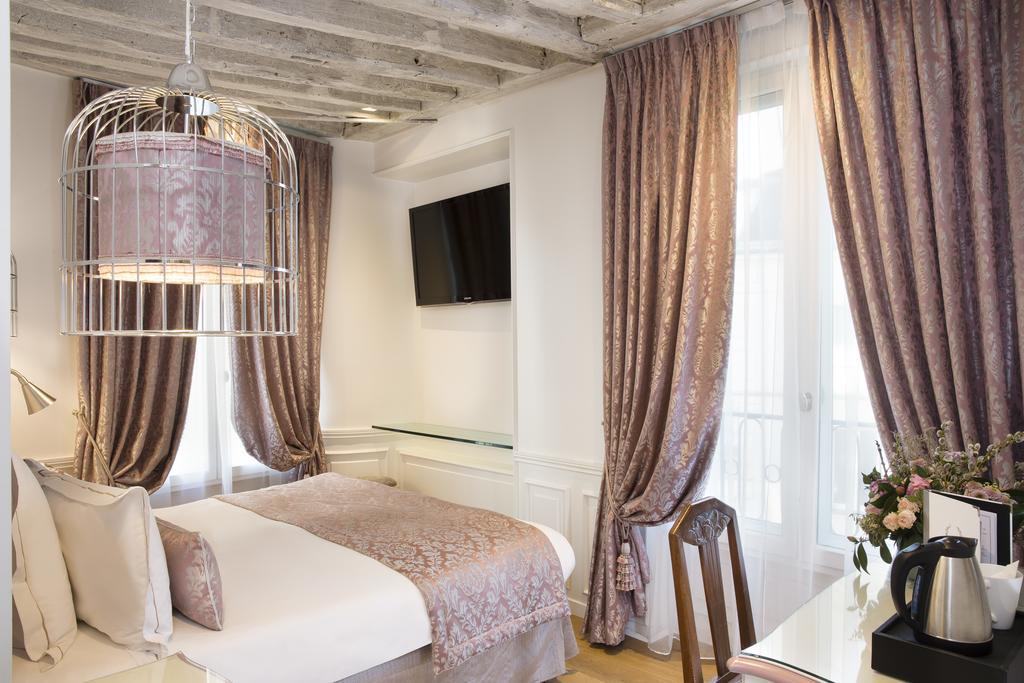 Academie Saint Germain Hotel